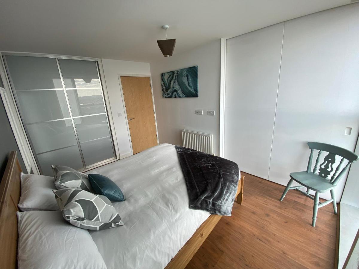 Tailor That Property - Chelsea House Мілтон-Кінз Екстер'єр фото
