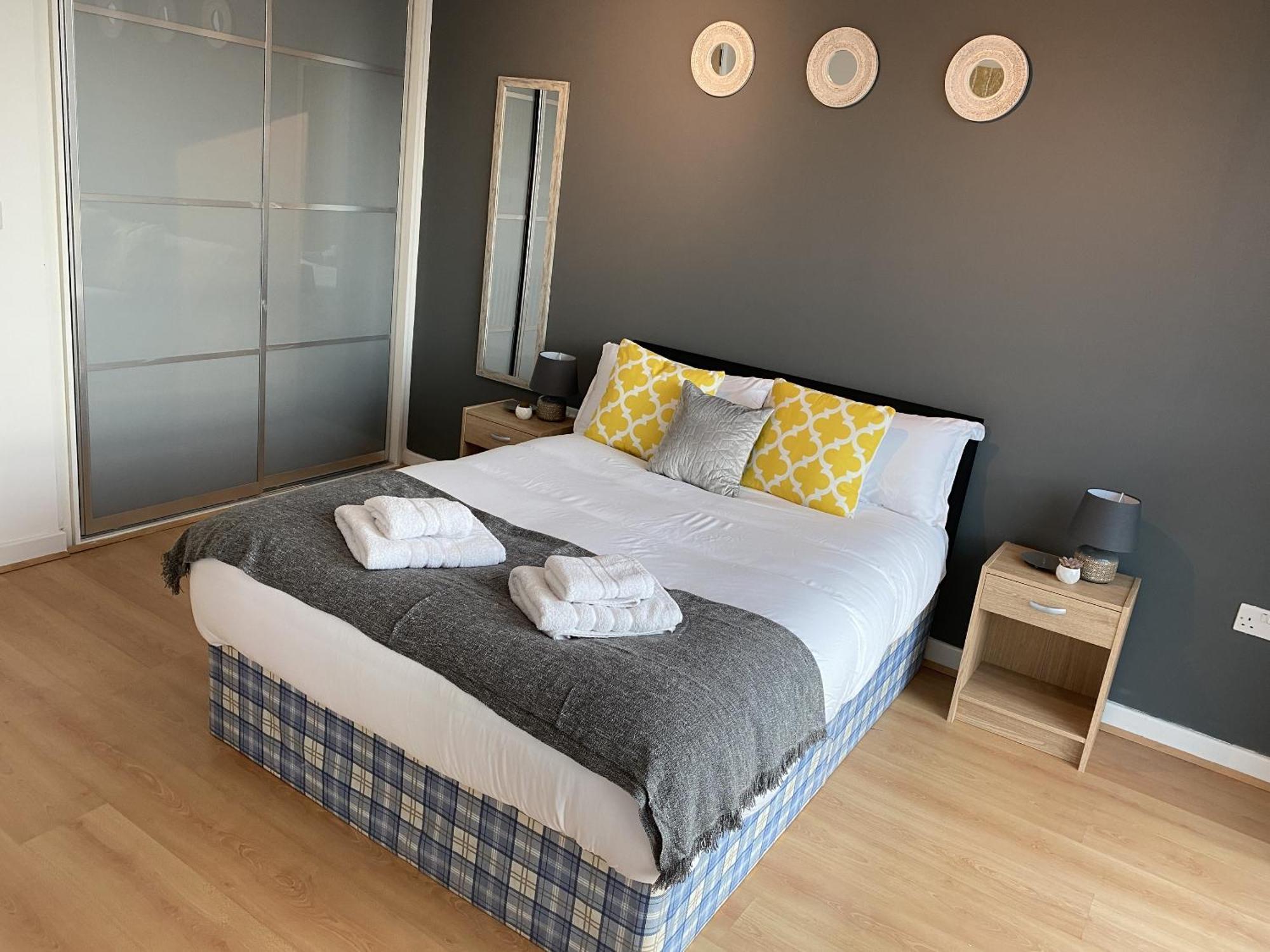 Tailor That Property - Chelsea House Мілтон-Кінз Номер фото
