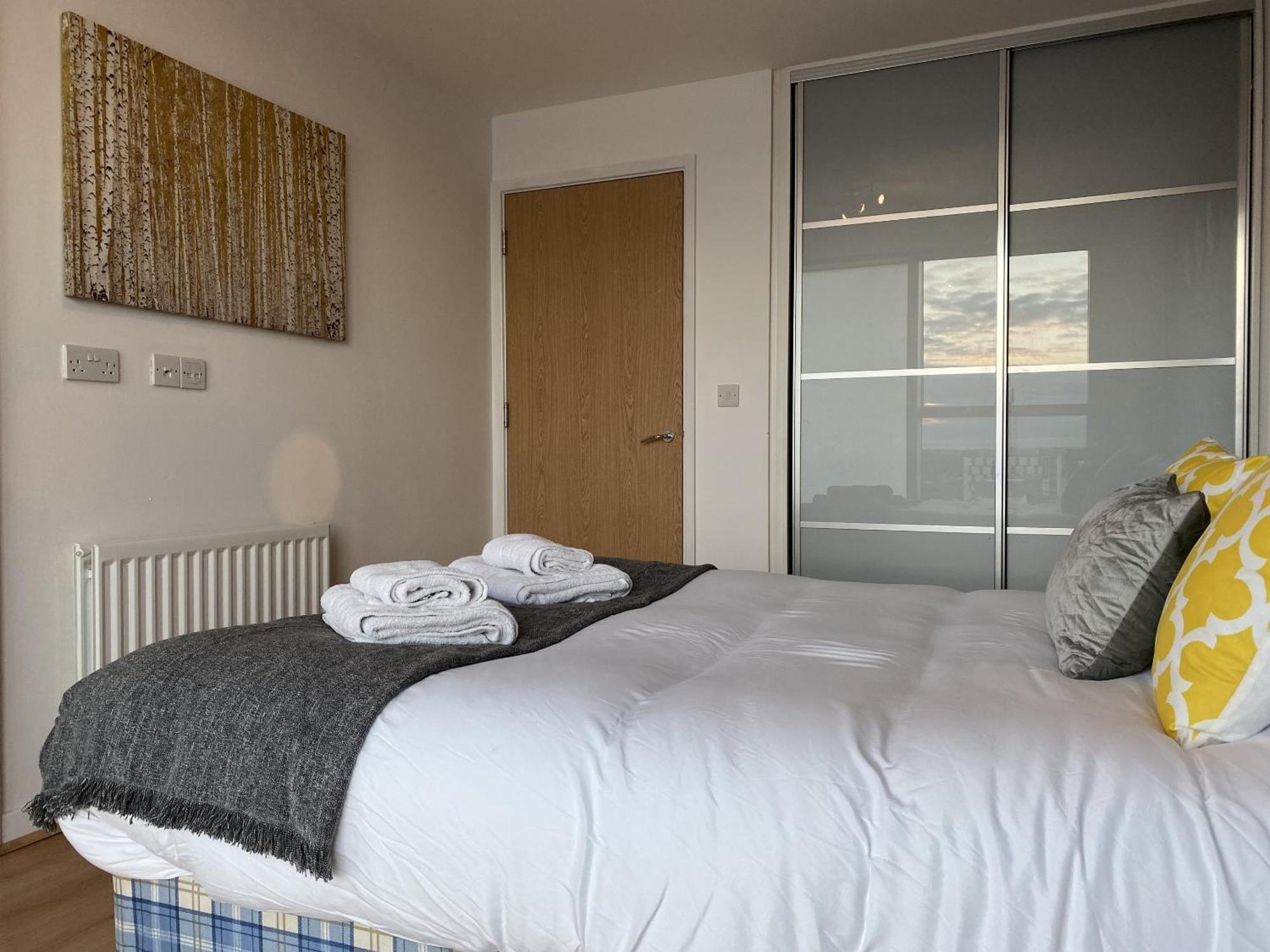 Tailor That Property - Chelsea House Мілтон-Кінз Номер фото